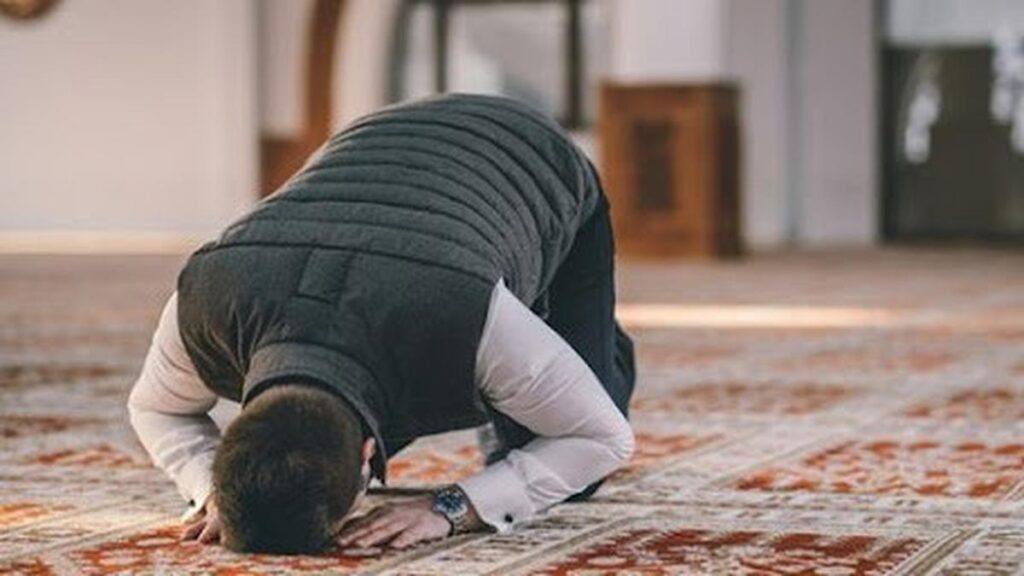 Cara Menjamak Dzuhur dan Ashar yang Benar: Panduan, Niat, dan Waktunya