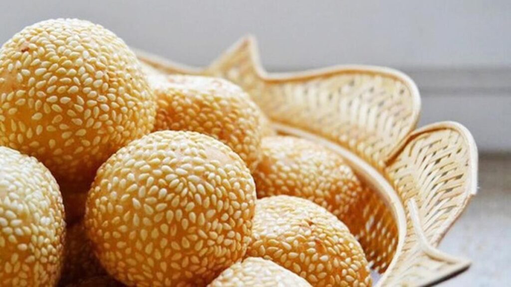 Resep dan Cara Bikin Onde-Onde Lezat dengan Kulit Renyah dan Isian Lumer