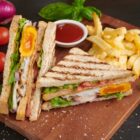 Cegah Asam Lambung, Ini 5 Makanan Paling Ideal Dibawa saat Perjalanan Jauh