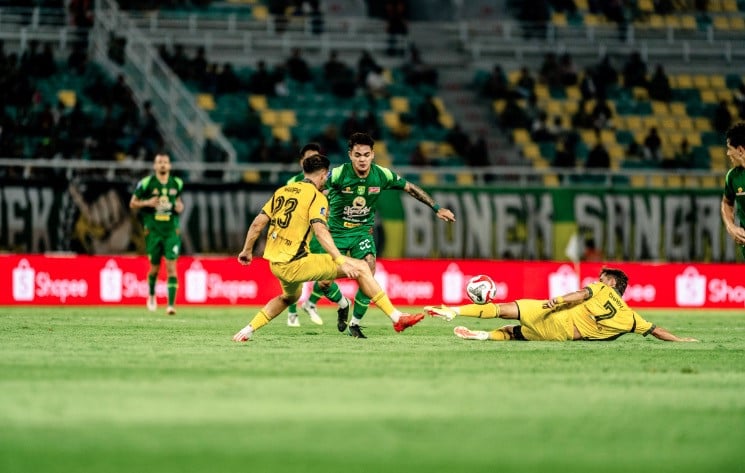 Malut United Pesta Gol, Persebaya Raih Kemenangan Tipis