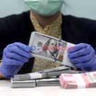 Kurs Rupiah Panas Dingin Sentuh Rp16.738 per USD