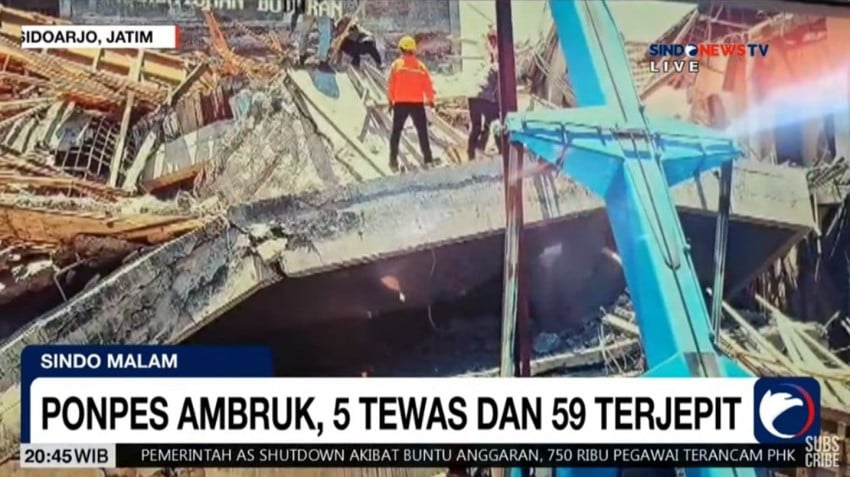 SAR Kerahkan Crane Angkat Material Reruntuhan Ponpes Al-Khoziny