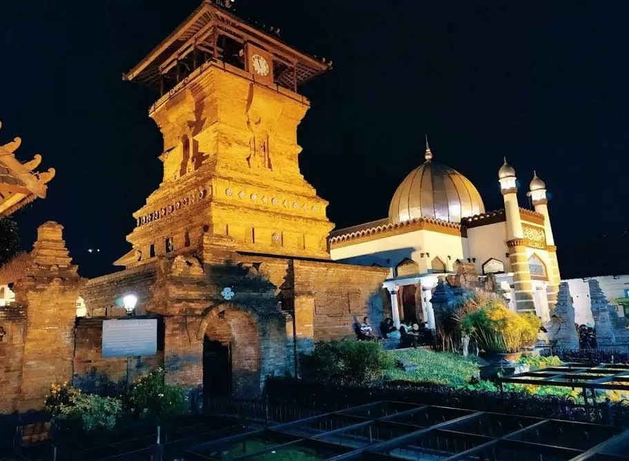 Jadwal Salat dan Imsakiyah Kota Semarang Hari Ini, 5 Ramadan 1447 H