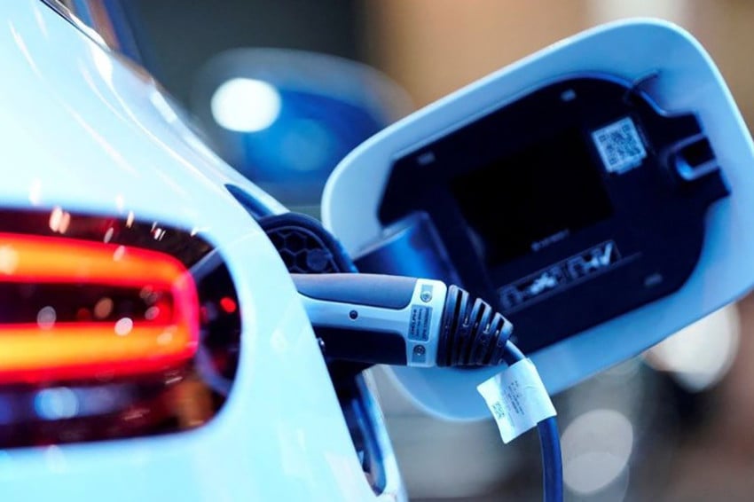 Kendaraan dan Kompor Listrik Kunci Kurangi Impor Energi