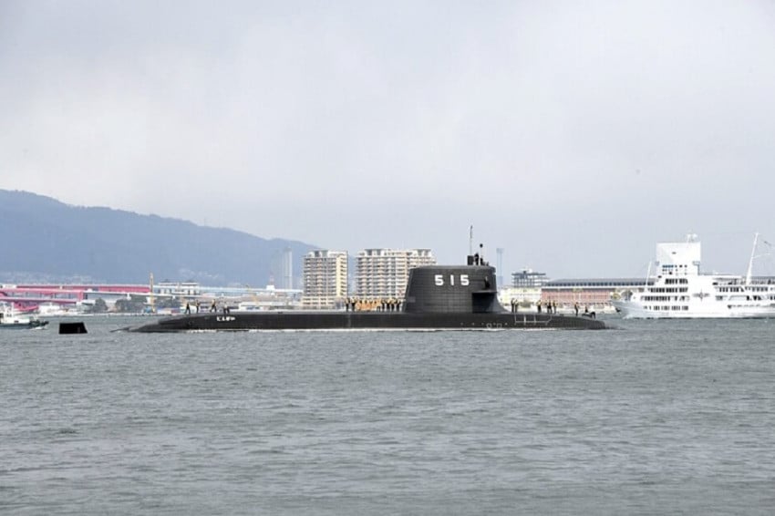 Jepang Tawarkan Kapal Selam dan Kapal Perang Fregat Mogami ke Indonesia