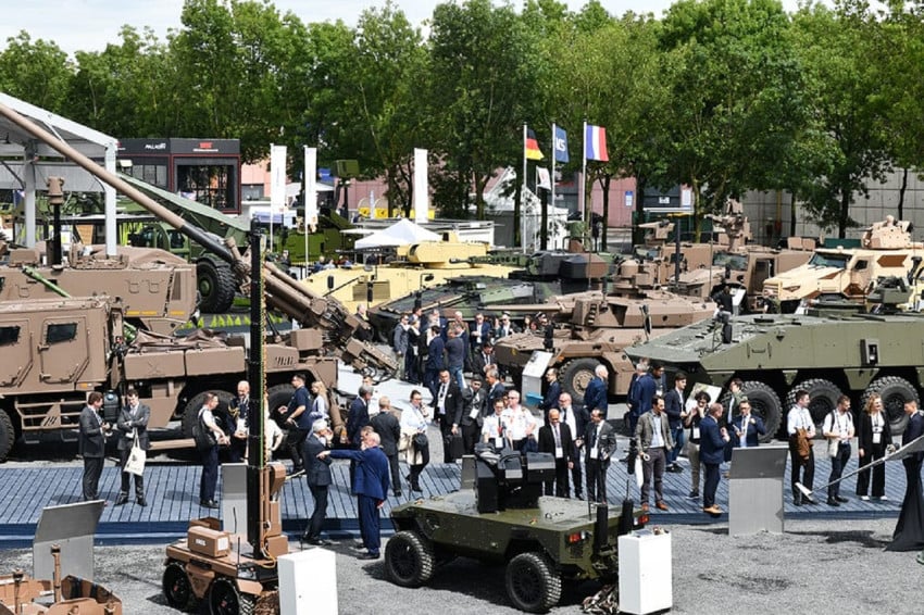 Prancis Larang Pejabat Israel Hadiri Pameran Senjata, Zionis Murka