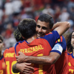 Spanyol Tekuk Uruguay, Tanjung Verde Ukir Sejarah Lolos 32 Besar